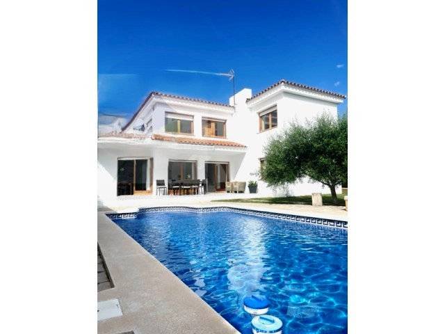 Casa-chalet en Venta en Urbanització Calafat 5c en Calafat