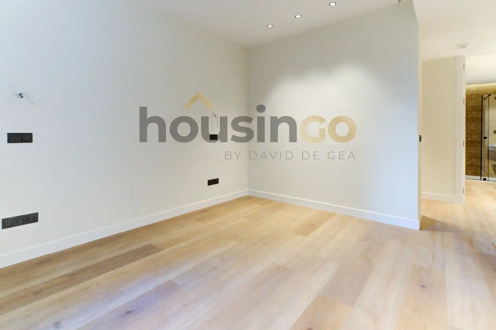 Flat for sale in Madrid  with Air Conditioner, Heating and Oven