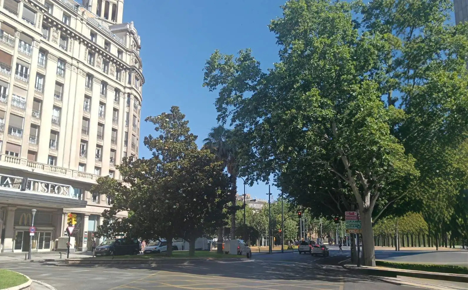 Vista exterior de Pis de lloguer en Zaragoza amb Traster