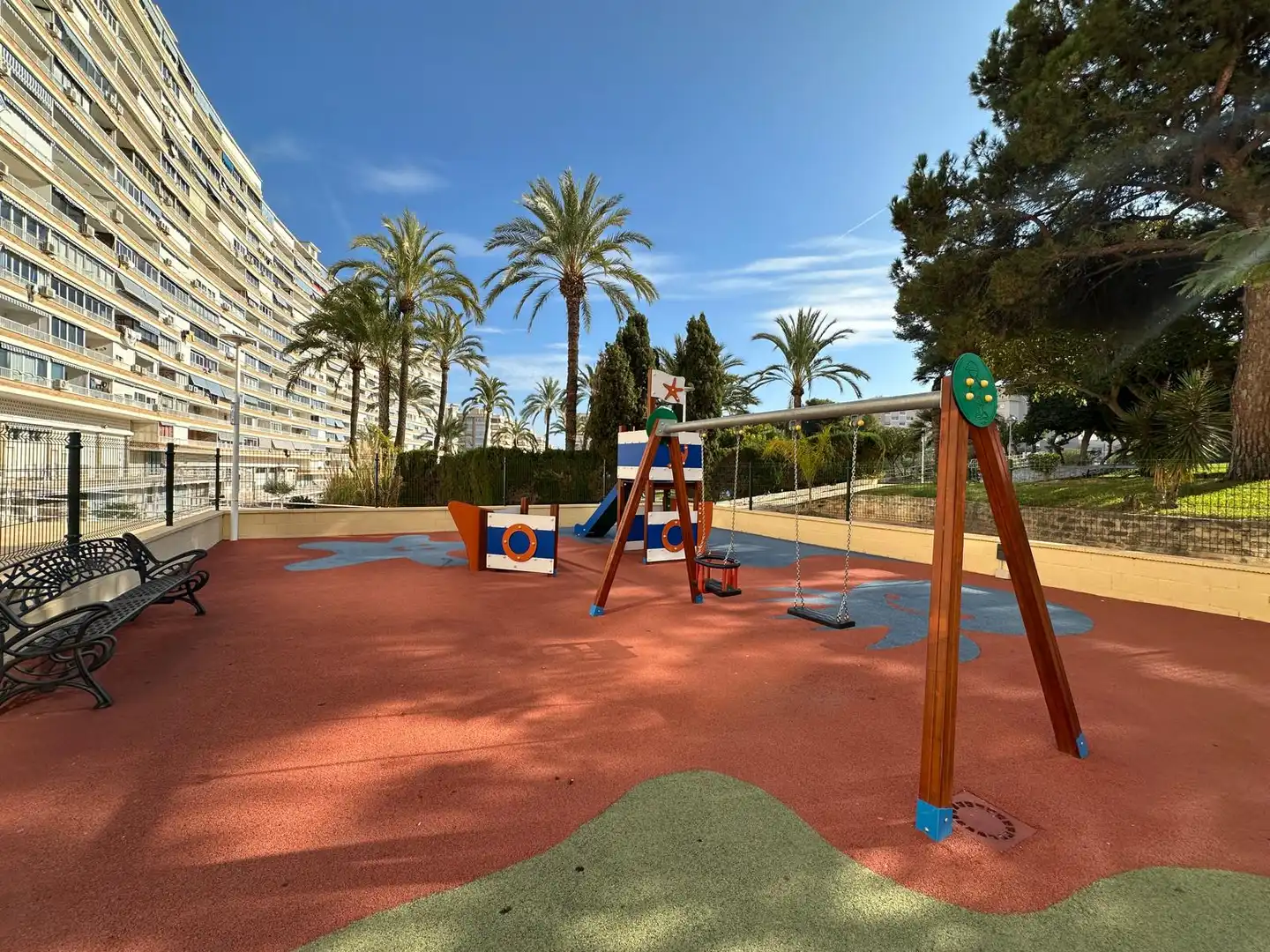 Vista exterior de Apartament en venda en Sant Joan d'Alacant amb Aire condicionat, Terrassa i Forn