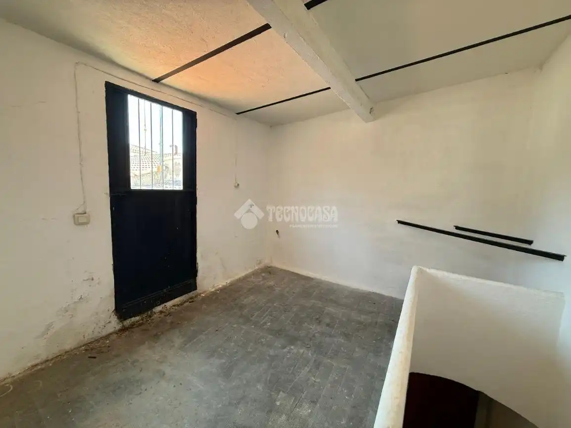 Casa adosada en venda en Almorox amb Calefacció i Moblat