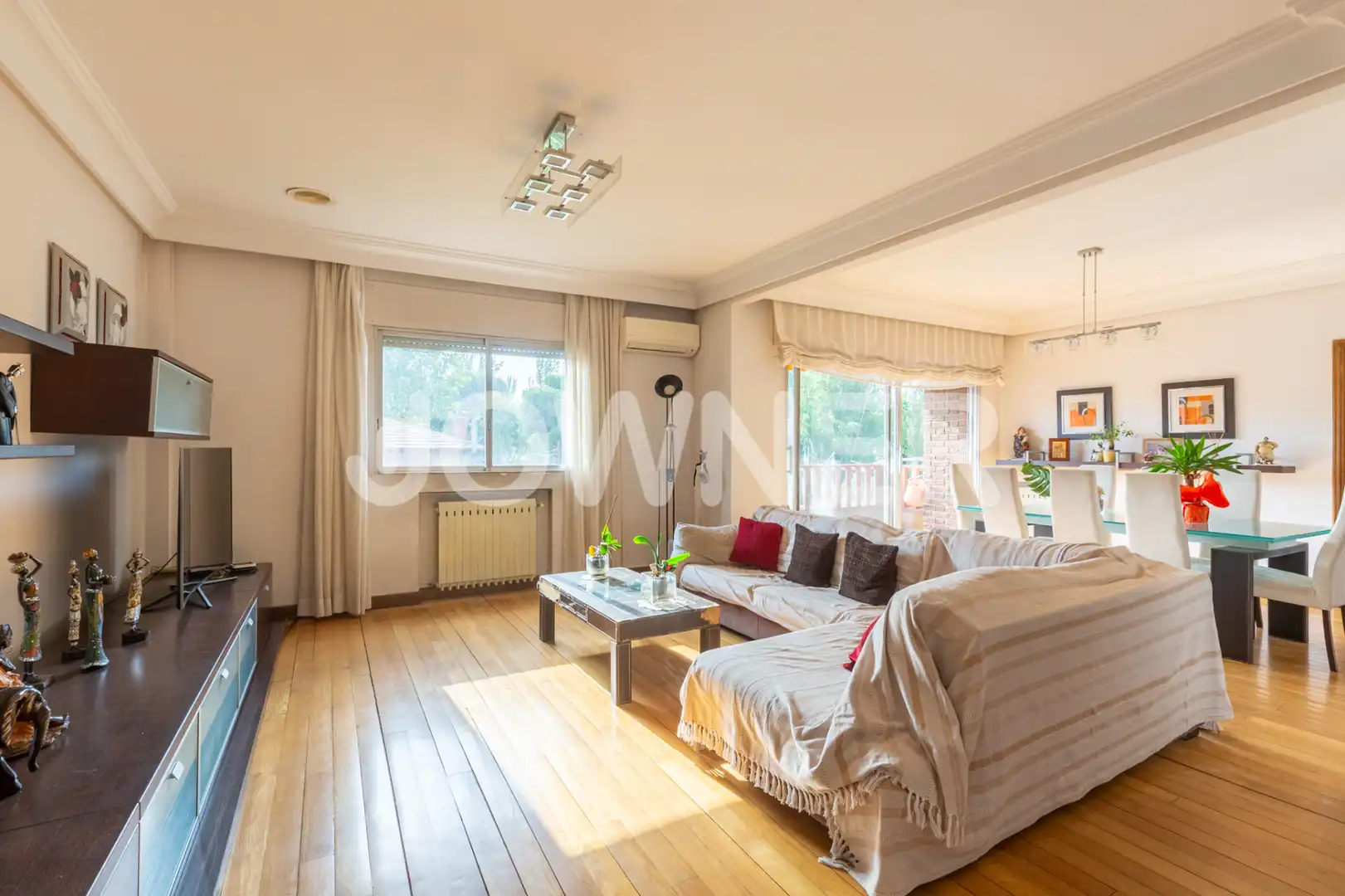 Sala de estar de Piso en venta en Pozuelo de Alarcón con Aire acondicionado, Calefacción y Terraza