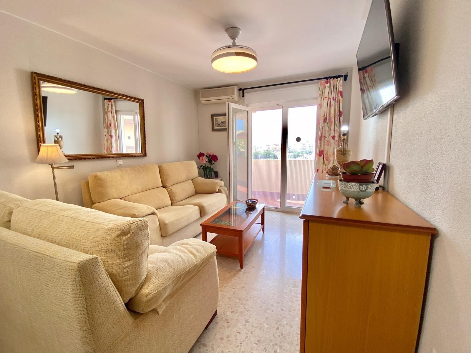 Living room of Flat for sale in Chipiona  with Air Conditioner, Heating and Terrace
