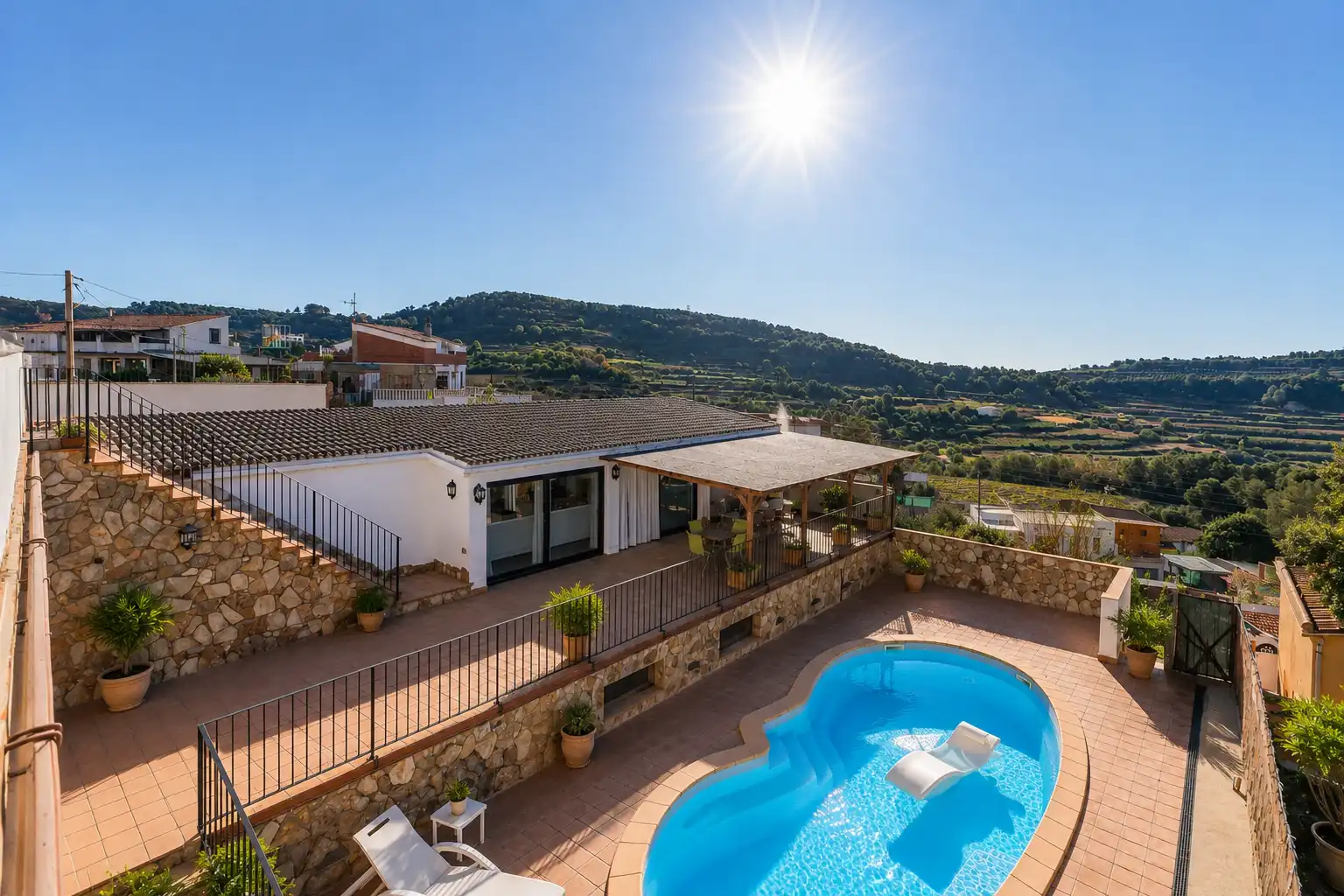Casa adosada en venta en Calle dels Pins, Subirats