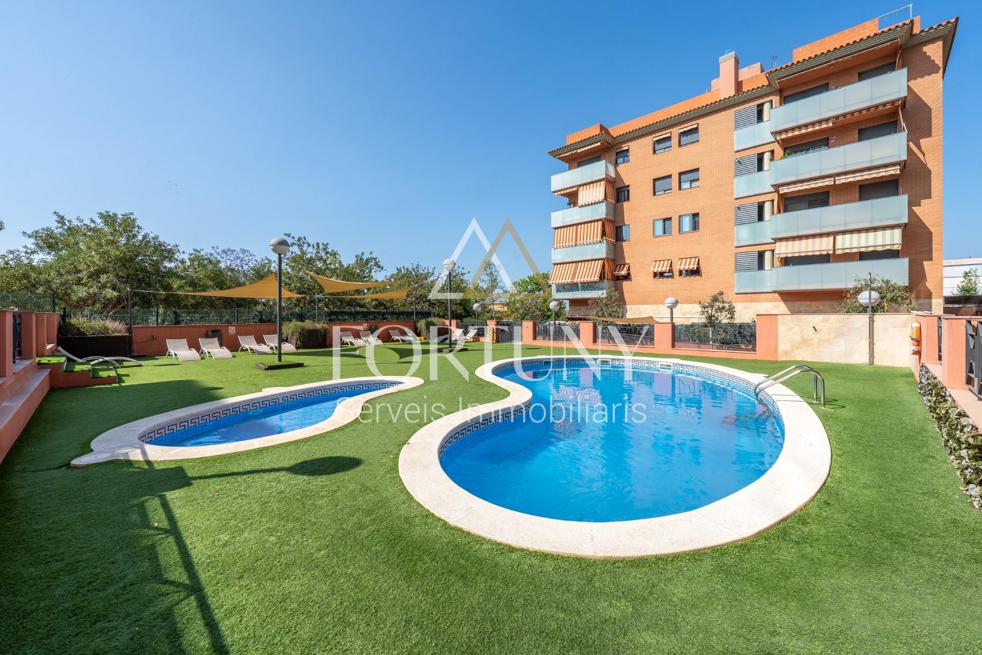 Swimming pool of Flat for sale in La Canonja  with Air Conditioner, Balcony and Community pool