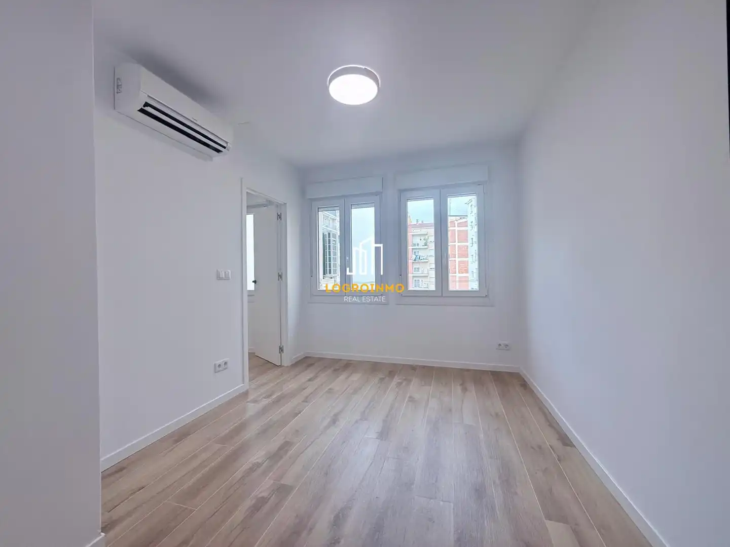Habitación de Piso en venta en  Logroño con Aire acondicionado, Calefacción y Parquet