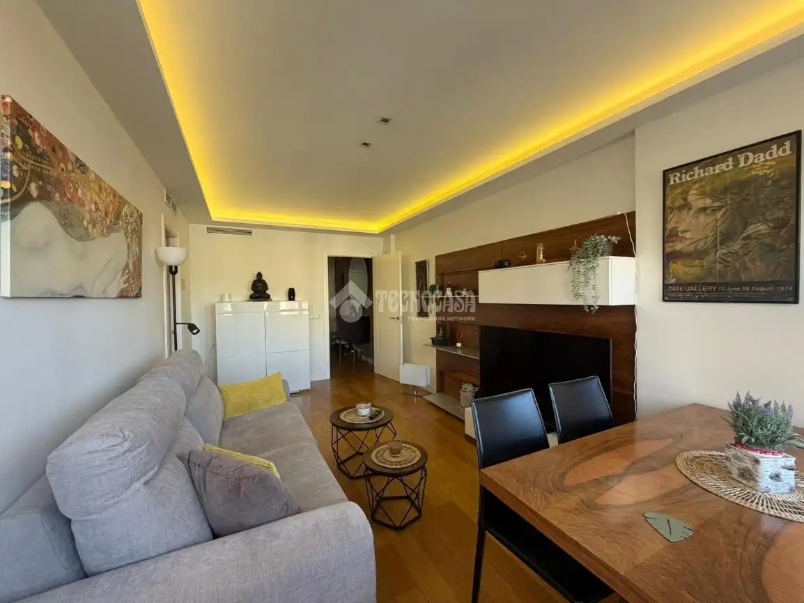 Sala de estar de Piso de alquiler en Madrid con Aire acondicionado y Terraza