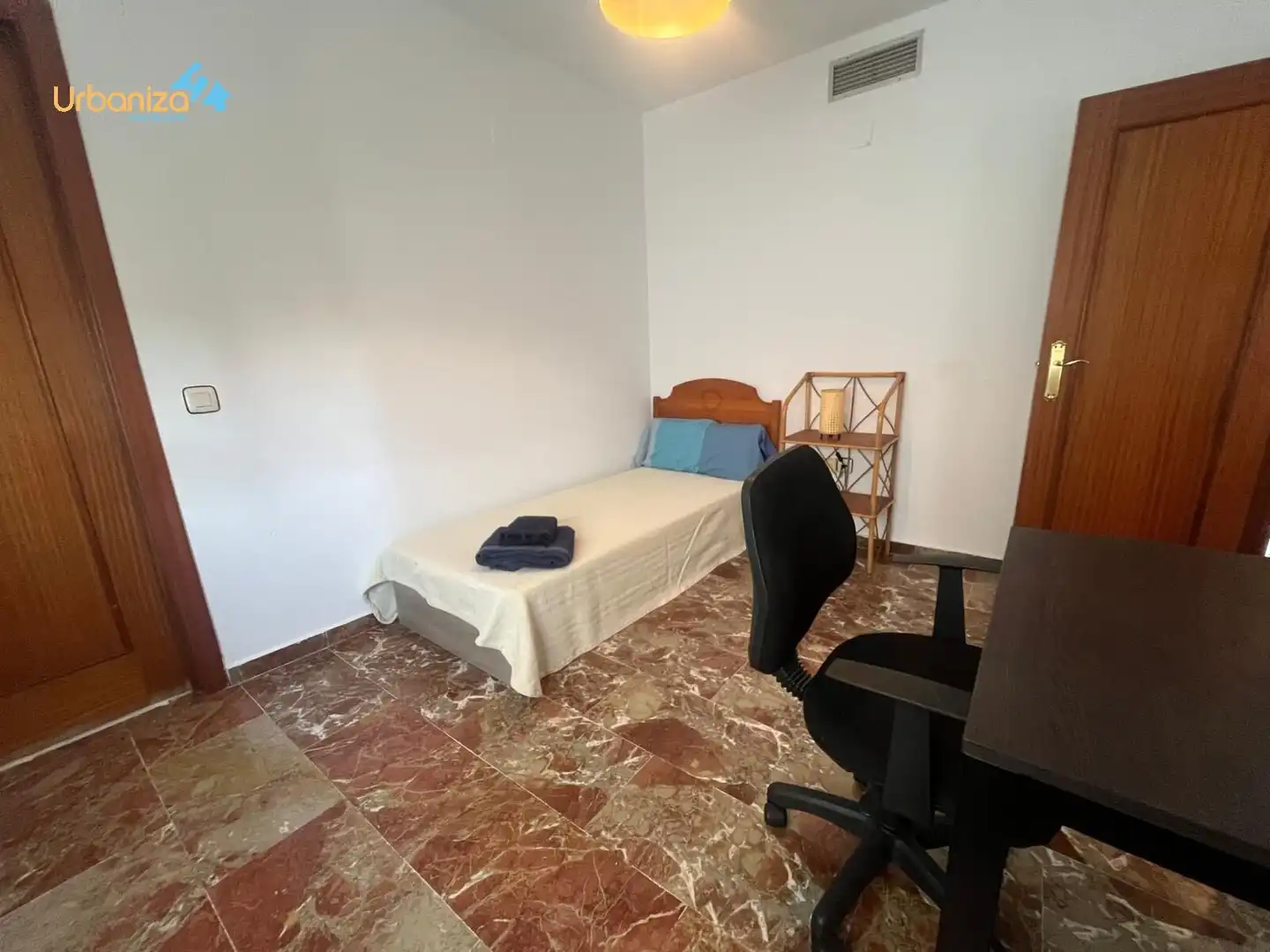 Piso con terraza en alquiler en Valdepasillas - La Paz - Huerta Rosales, imagen 9