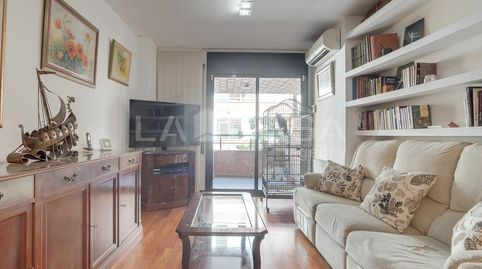 **LA CASA AGENCY PRESENTA EN EXCLUSIVA: PISO EXTERIOR DE 3 HABITACIONES EN PLENO CENTRO DE CASTELLDEFELS**