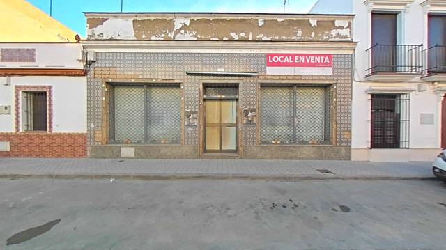 Local comercial en Venta en Ramon Y Cajal en Mairena del Alcor