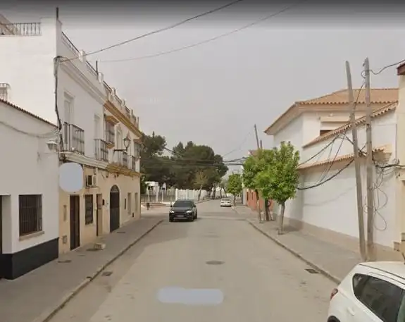 Vista exterior de Piso en venta en Los Palacios y Villafranca