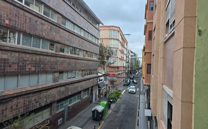 Vista exterior de Pis en venda en Las Palmas de Gran Canaria