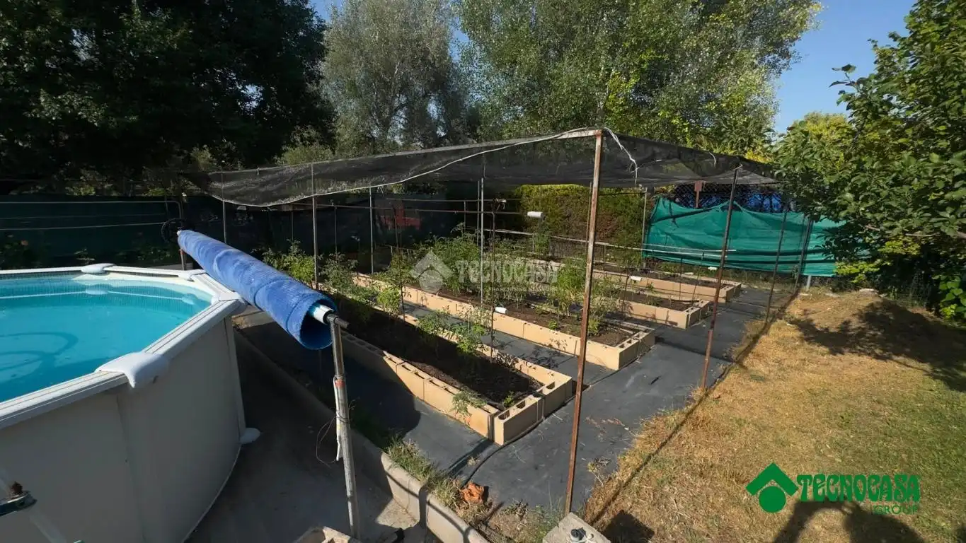 Casa o chalet en venta en Illana con Aire acondicionado, Calefacción y Piscina