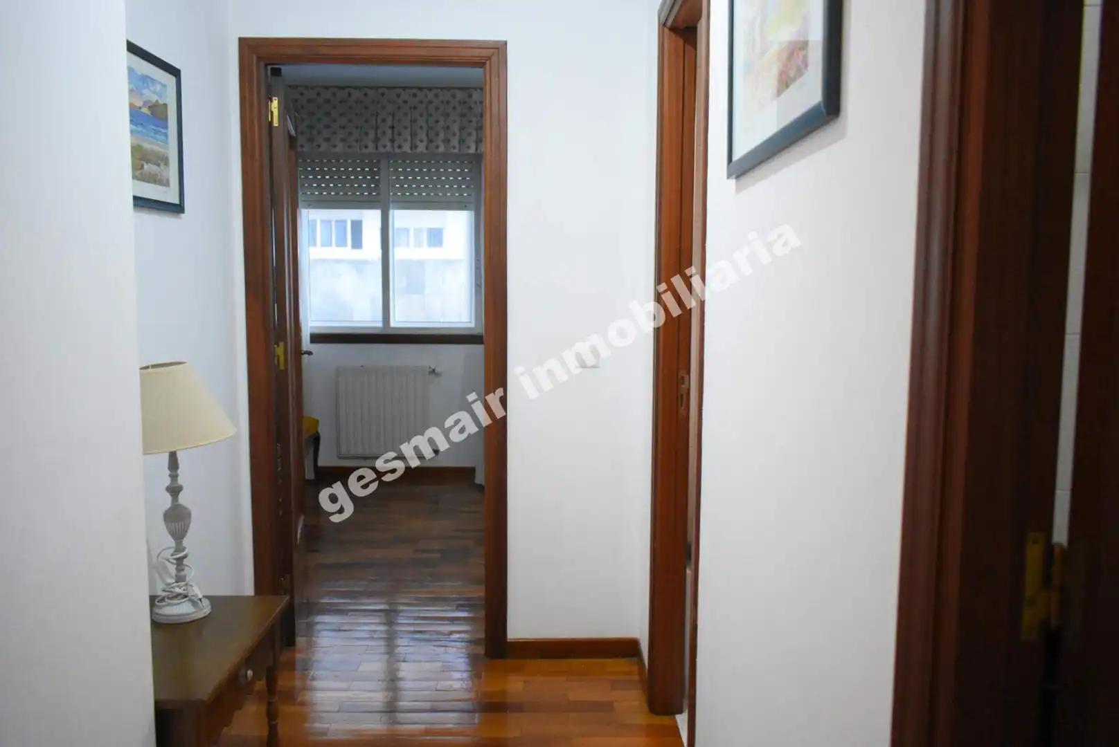 Dormitori de Pis en venda en Pontevedra Capital  amb Parquet, Terrassa i Traster