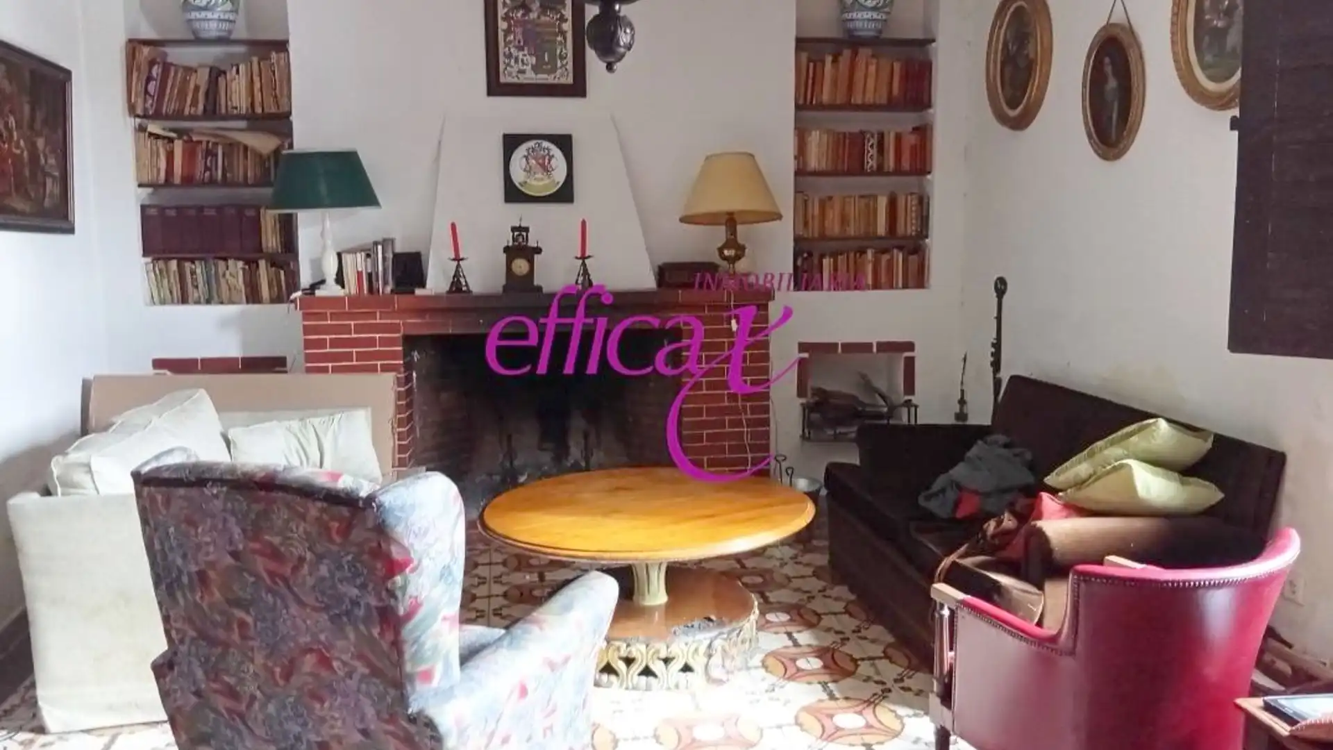 Sala d'estar de Casa o xalet en venda en Gerindote