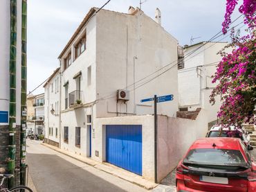 Casa a schiera in vendita a Carrer Nou 3