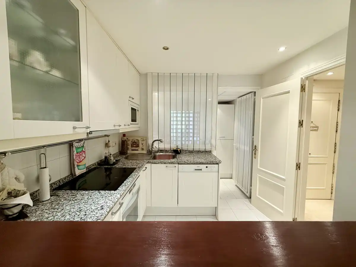 Wohnung mit Aufzug zum Verkauf in Estepona Pueblo, imagen 8