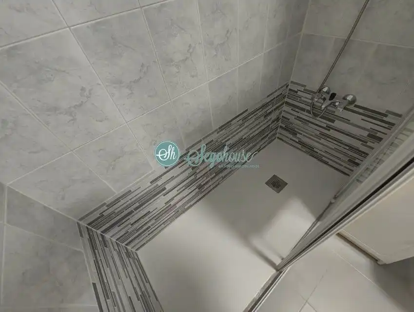 Badezimmer von Wohnung zur Miete in Segovia mit Heizung, Parkett und Terrasse