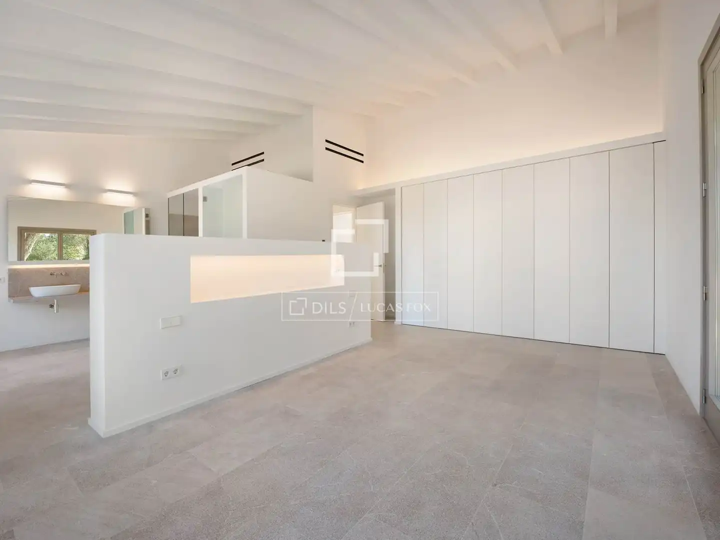 Country homes for sale in Capdepera  with Air Conditioner, Heating and Private garden