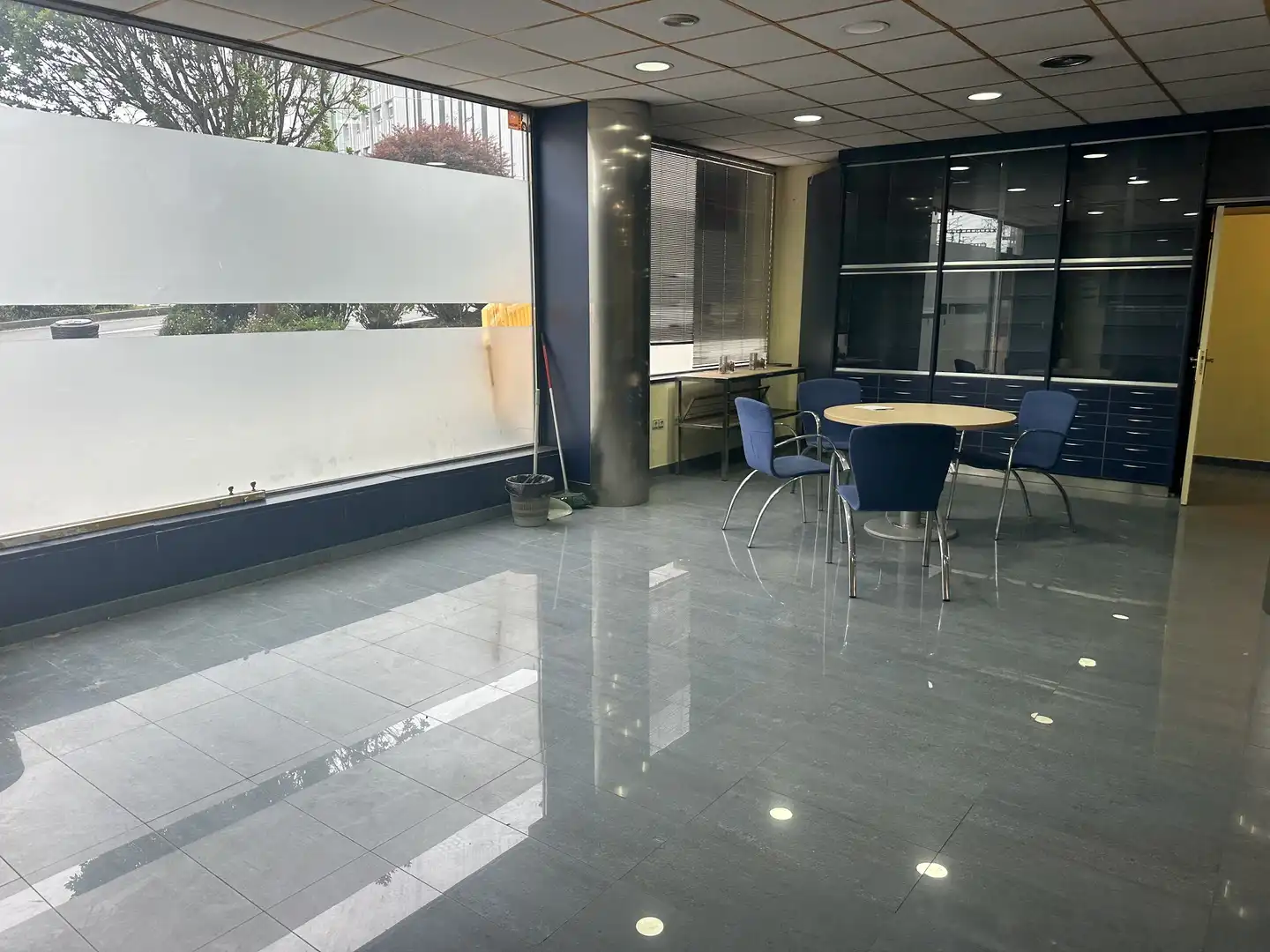 Local comercial de lloguer a Rúa do Hórreo, imagen 25