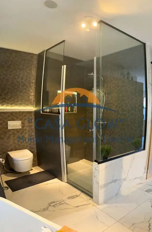 Badezimmer von Einfamilien-Reihenhaus zum Verkauf in Guía de Isora mit Klimaanlage, Heizung und Terrasse