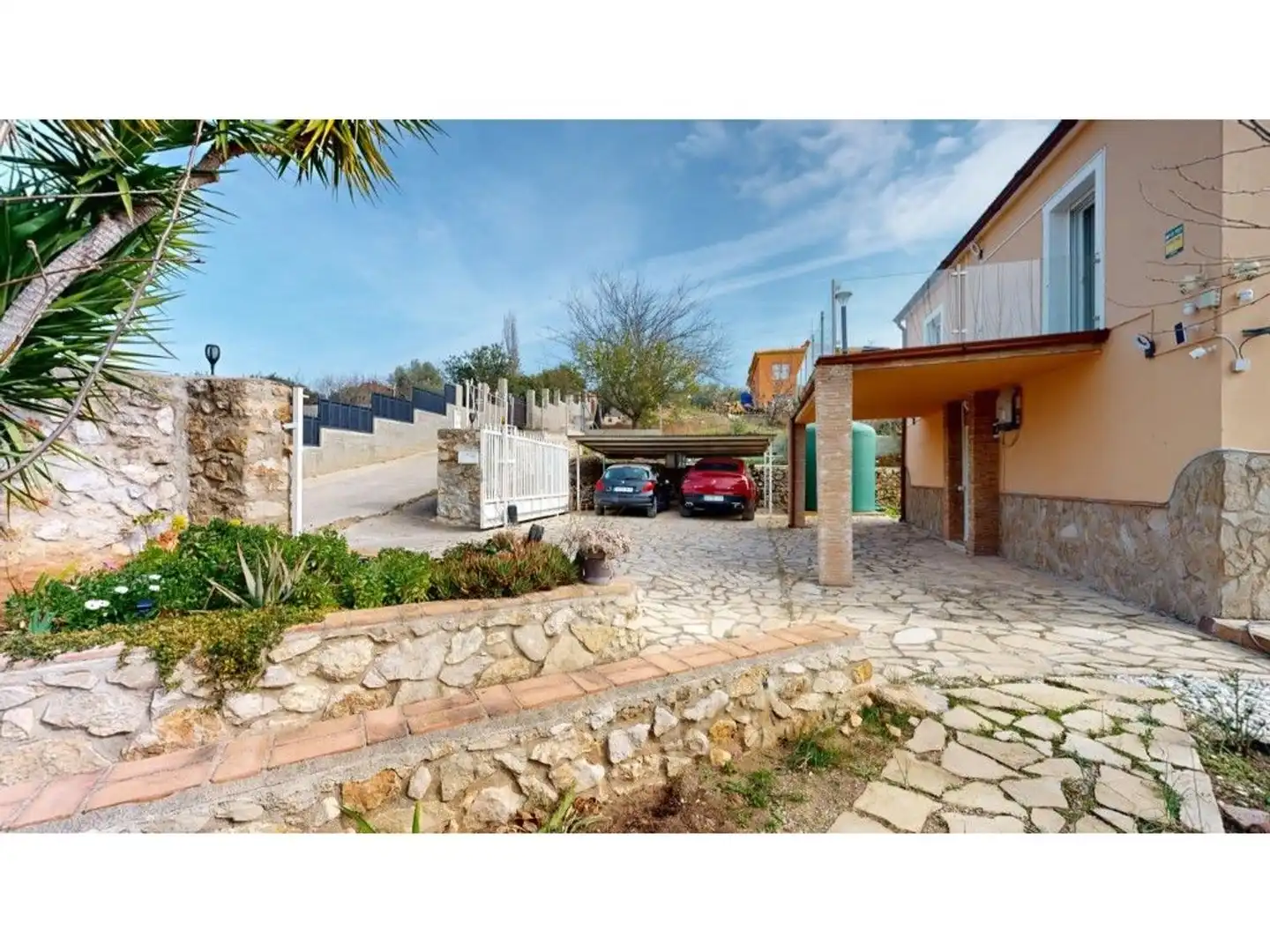 Vista exterior de Casa o xalet en venda en Vilafamés amb Aire condicionat, Calefacció i Jardí privat
