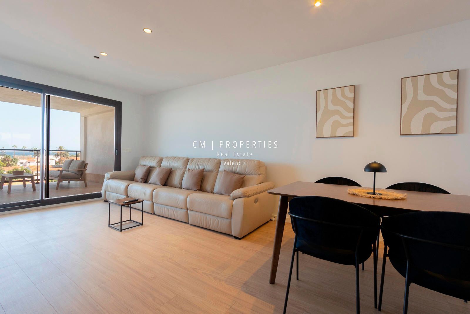 Living room of Flat to rent in Sagunto / Sagunt  with Air Conditioner, Heating and Parquet flooring