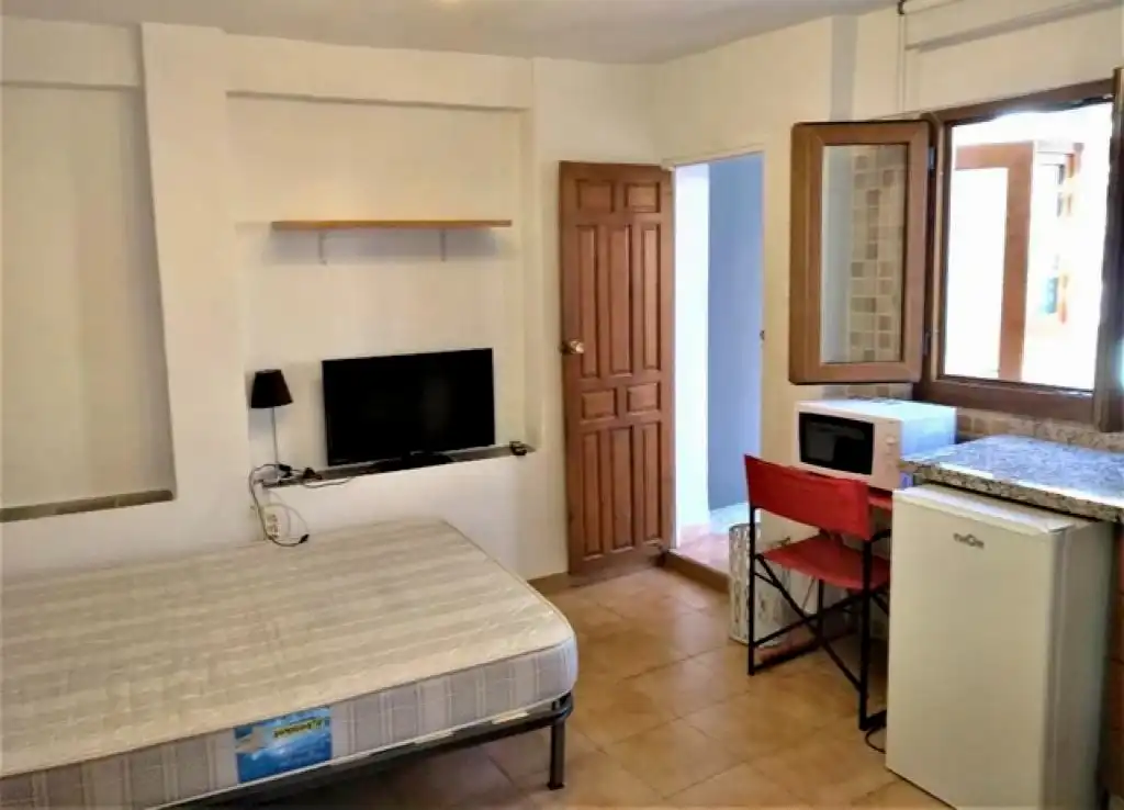 Study for rent in Calle Molinos, 34, San Matías - Realejo