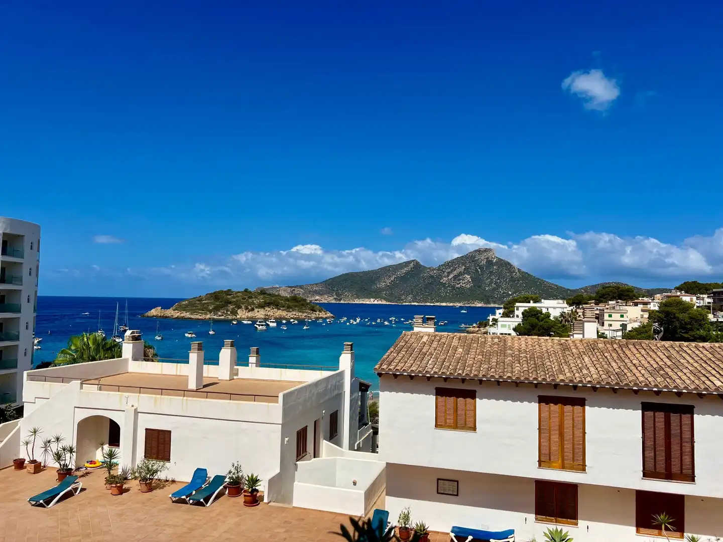 Vista exterior de Apartament en venda en Andratx amb Terrassa, Traster i Piscina comunitària