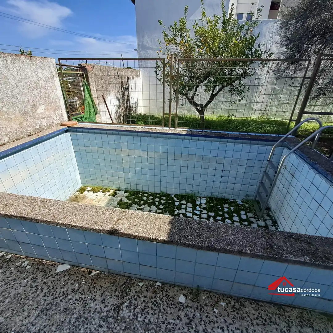 Swimming pool of Houses for sale in Córdoba  with Swimming Pool