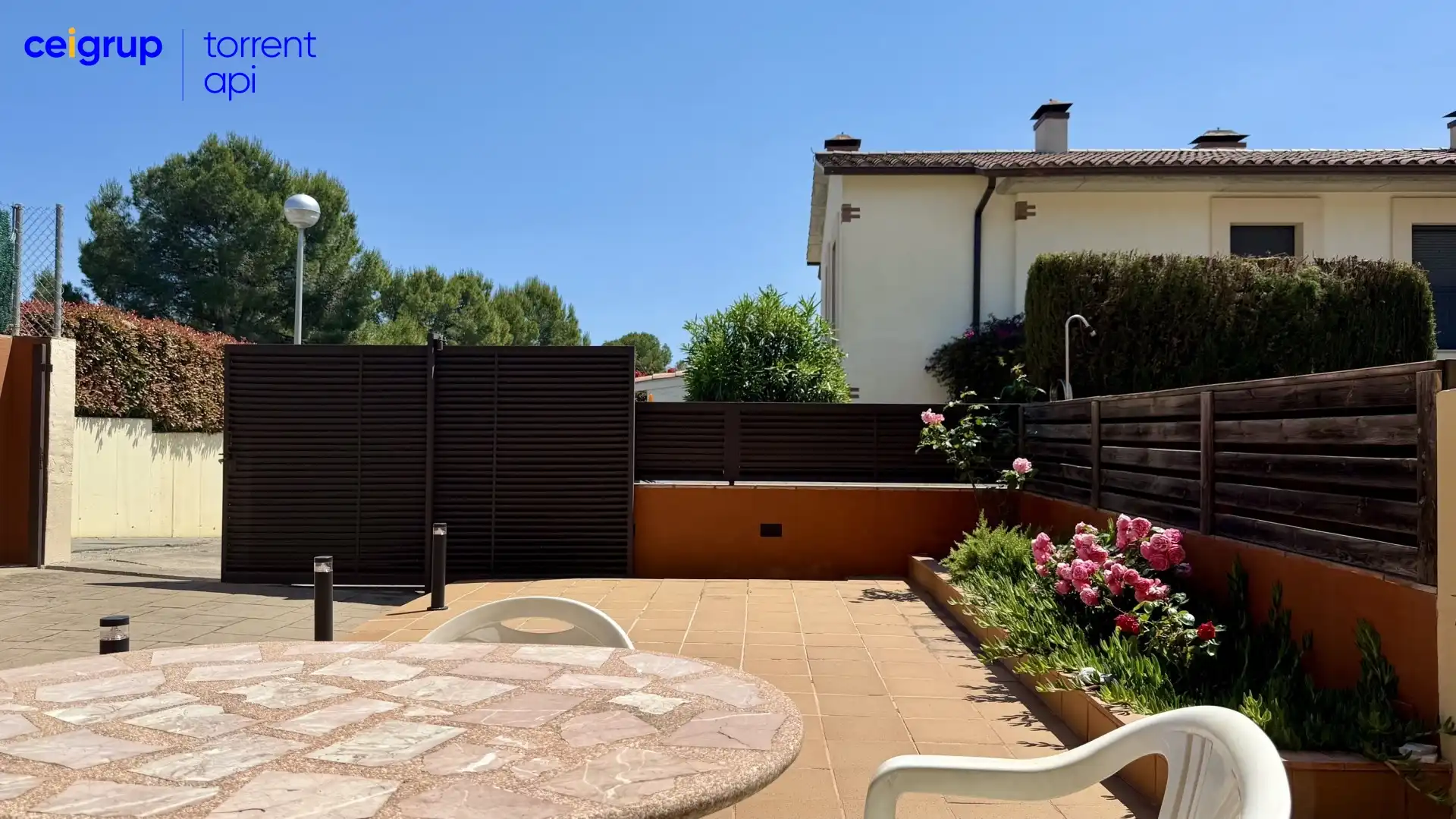Terraza de Casa adosada en venta en L'Estartit con Terraza, Piscina y Amueblado