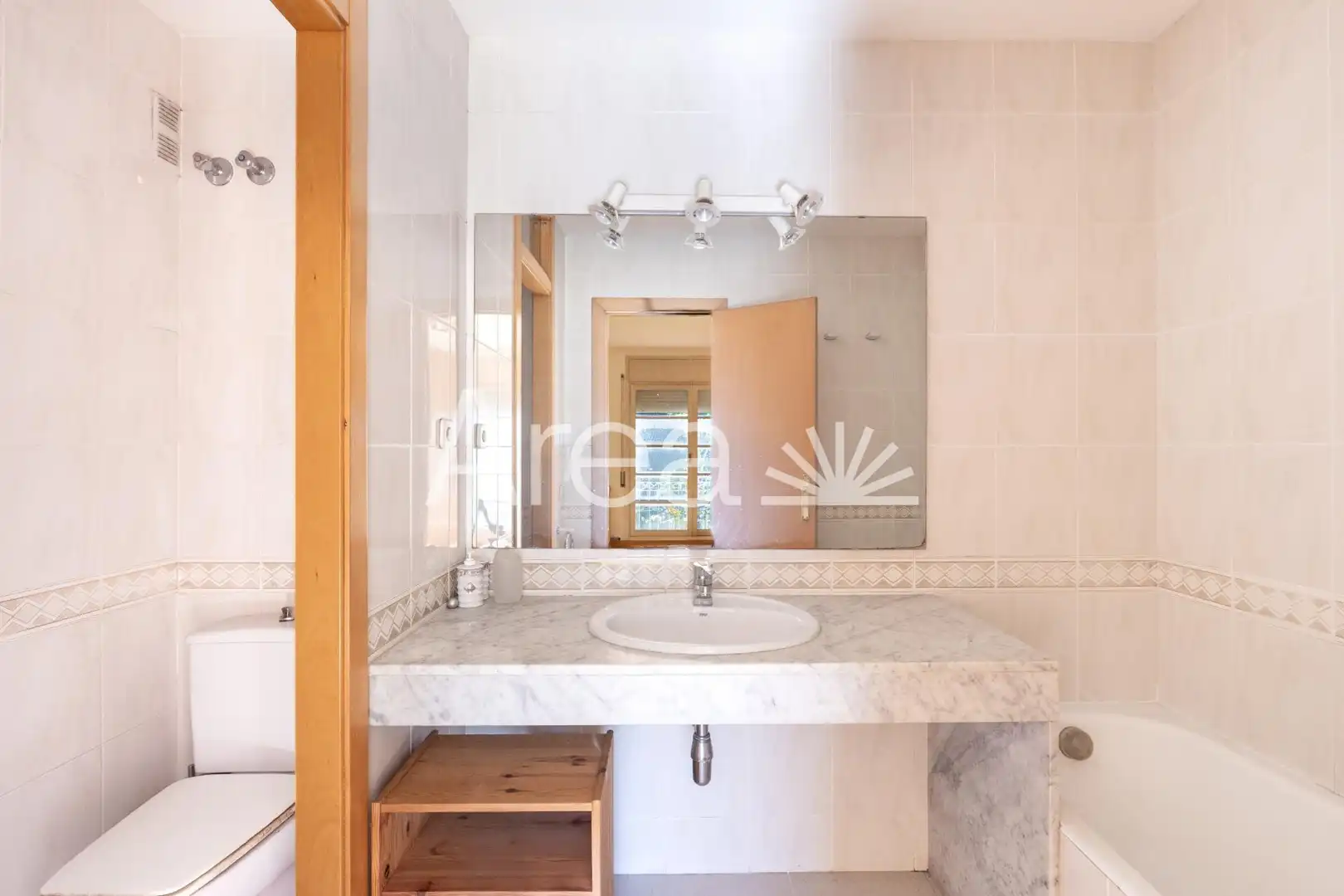 Casa amb terrassa en venda a Carrer GARBI, imagen 77
