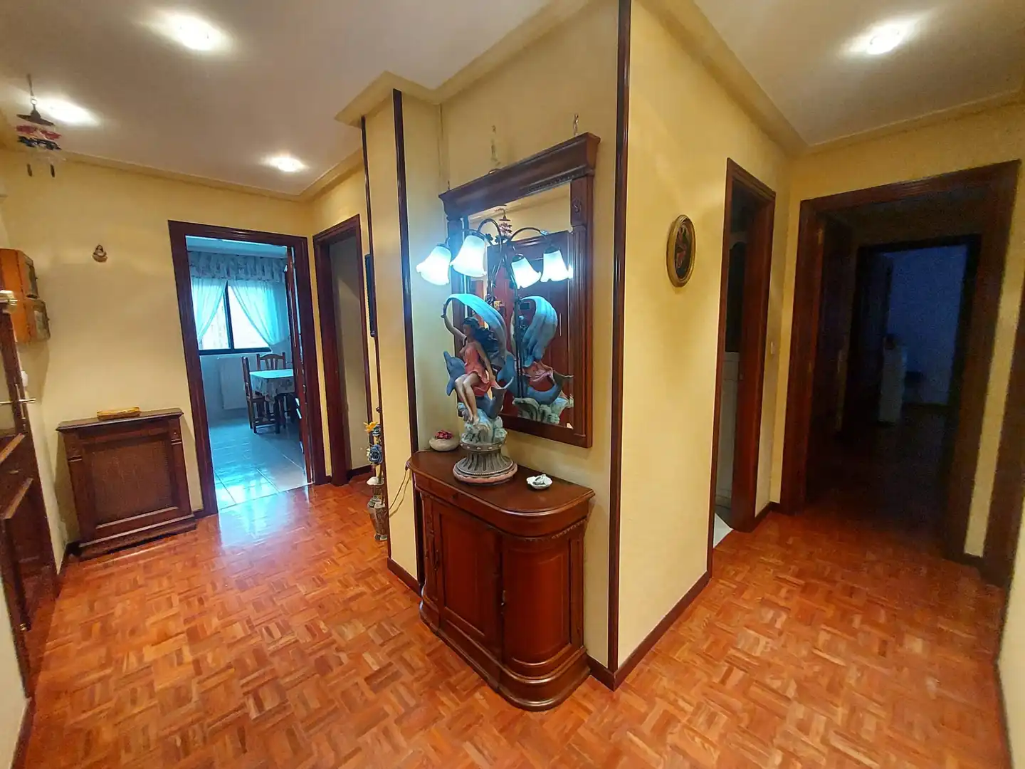 Piso en venta en Burgos con Calefacción, Parquet y Trastero