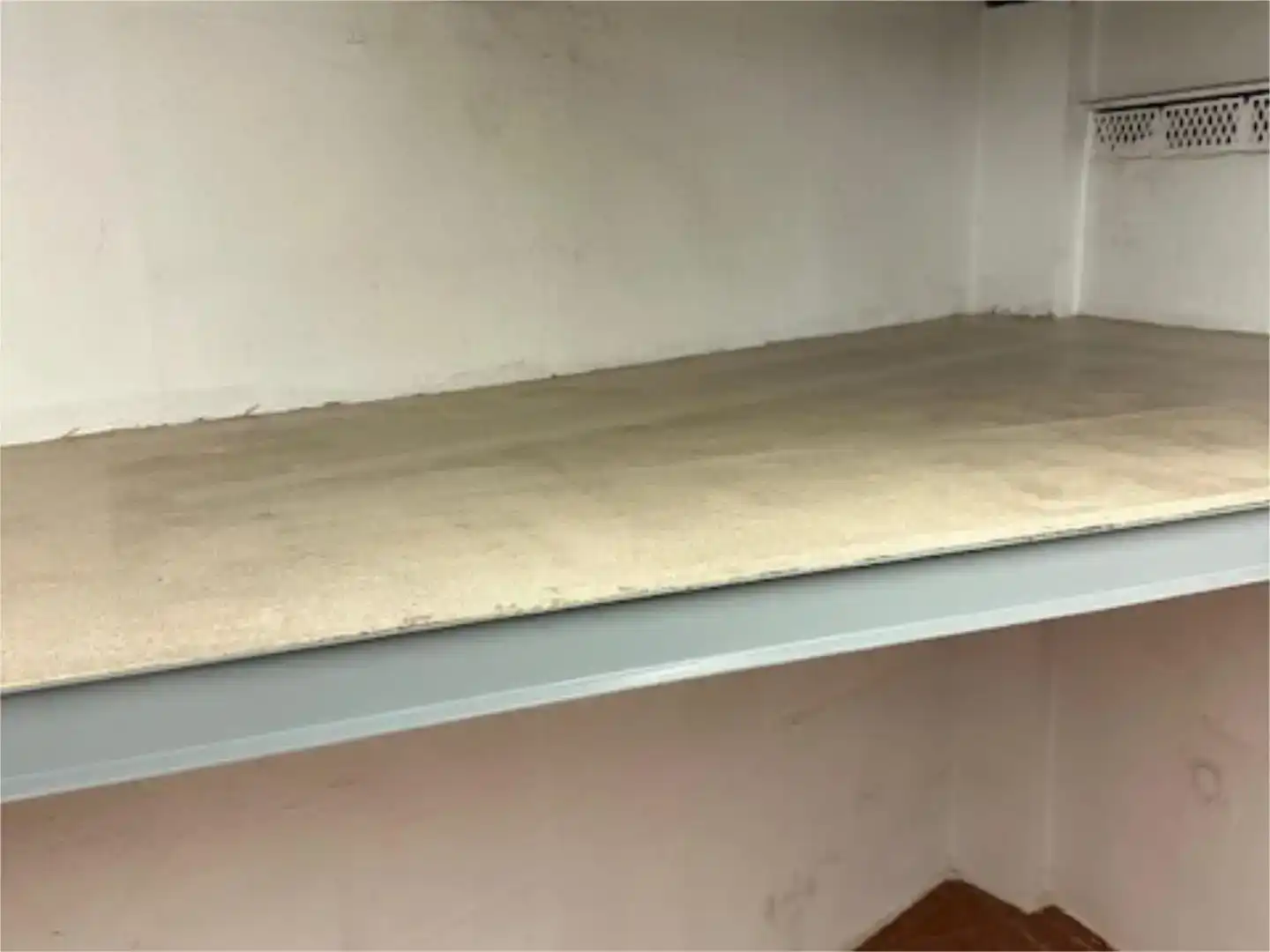 Garage for sale in Girona