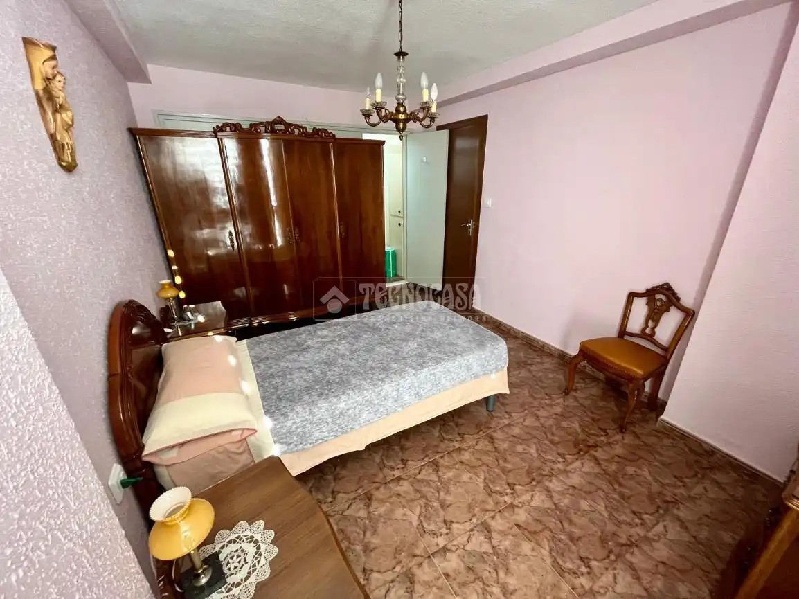 Bedroom of Flat for sale in Valencia  with Air Conditioner