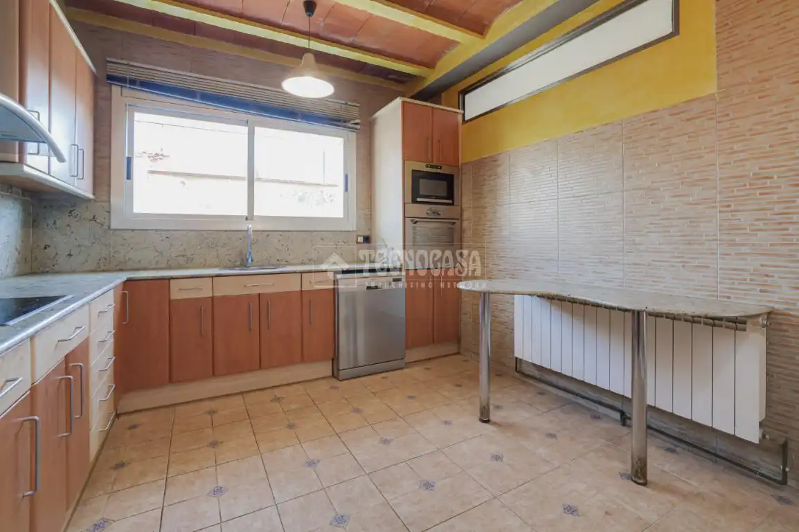 Küche von Wohnung zum Verkauf in Terrassa mit Heizung und Terrasse