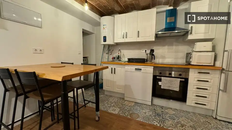 Fotografía del inmueble reportado: 1.600 €/mes — El Raval, Barcelona