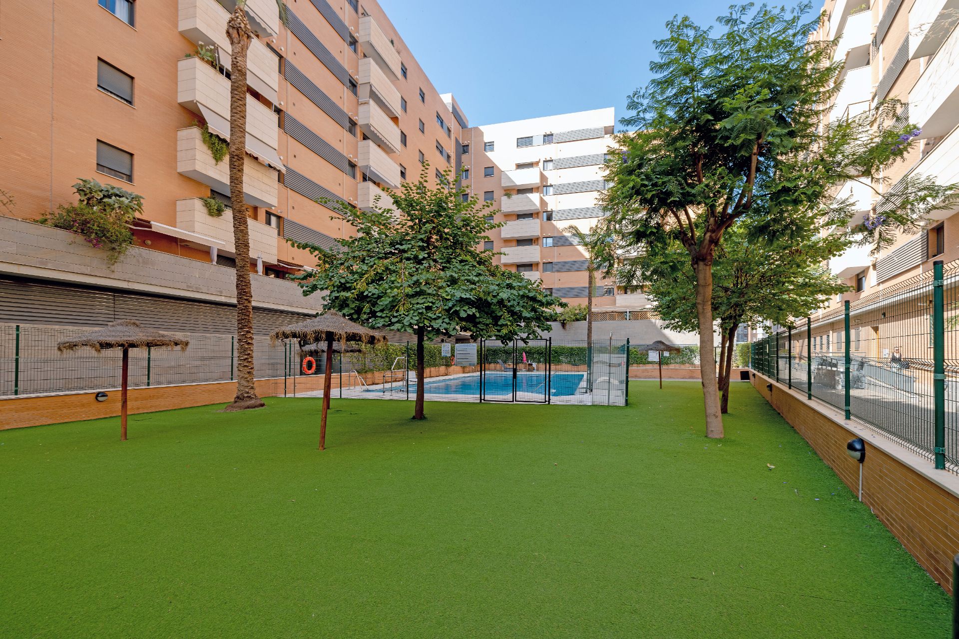 Piscina de Pis en venda en Málaga Capital amb Aire condicionat, Calefacció i Terrassa