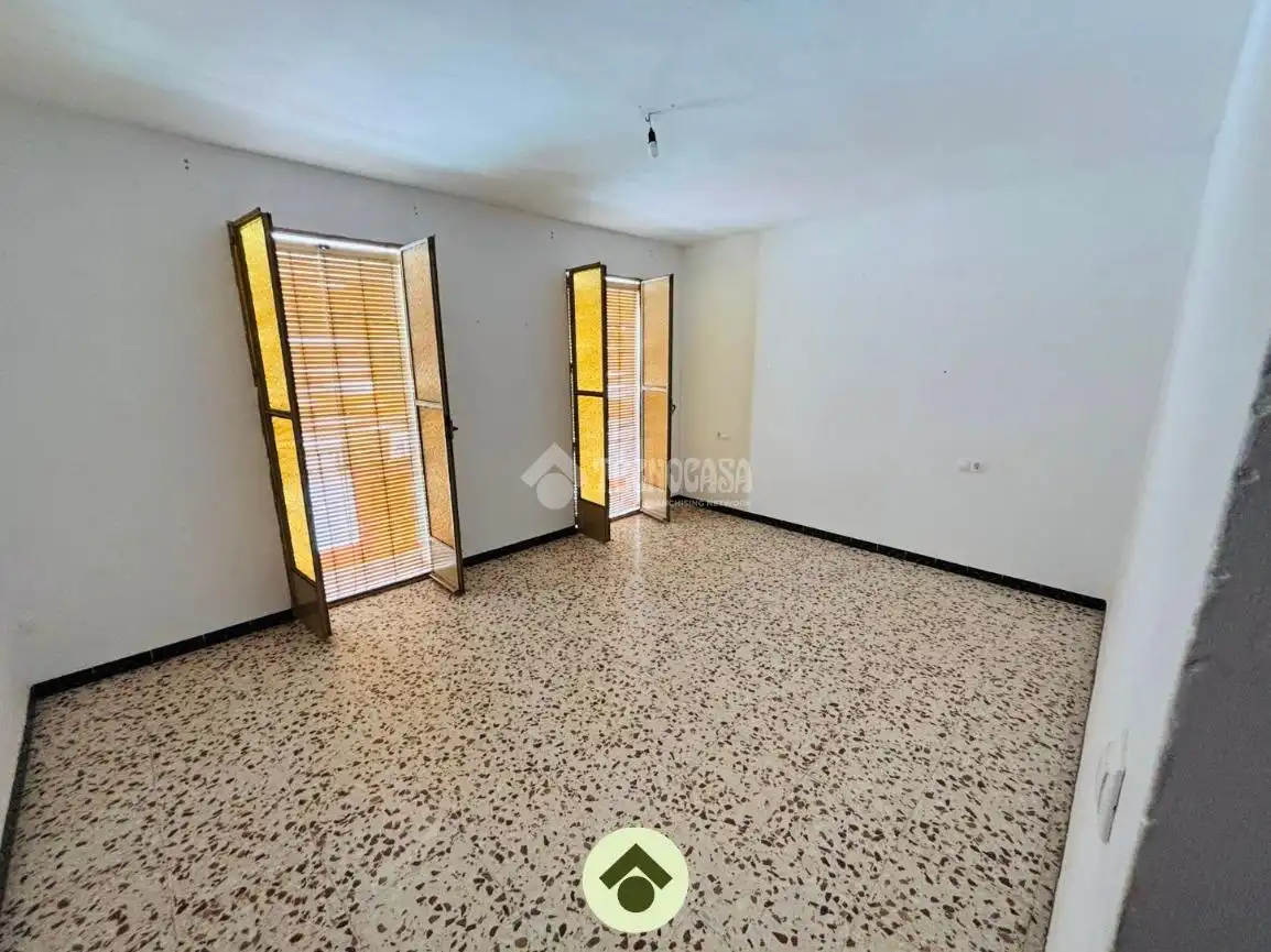 Casa adosada en venta en Adamuz