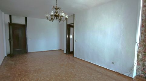 Foto 4 de Piso en venta en Mondejar - Junquillos, La Línea de la Concepción