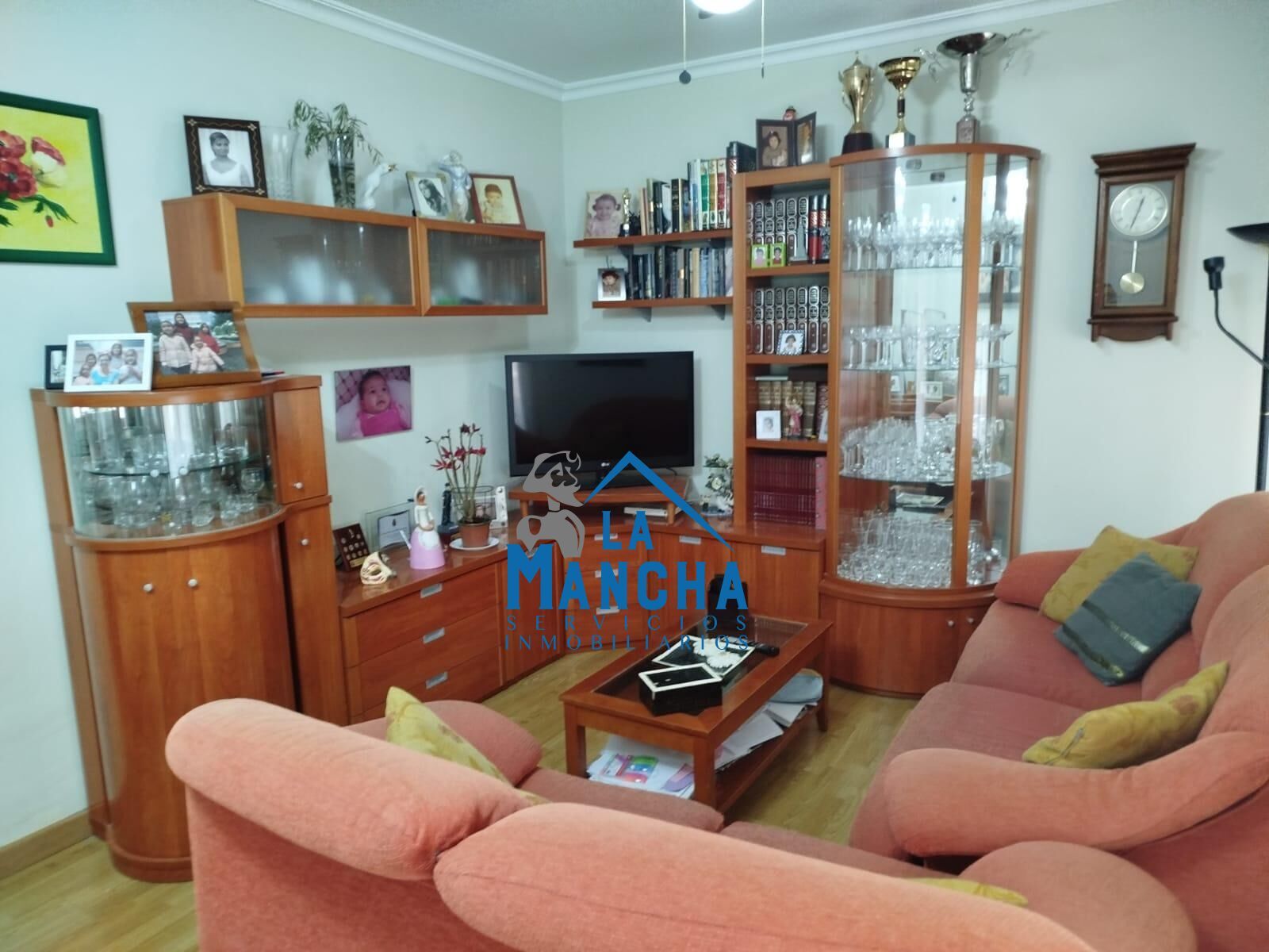 Sala d'estar de Planta baixa en venda en  Albacete Capital amb Calefacció i Traster