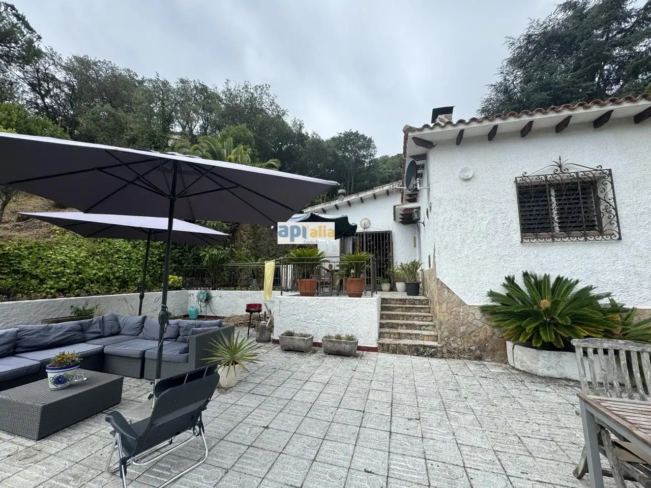 Houses for sale in Canyelles