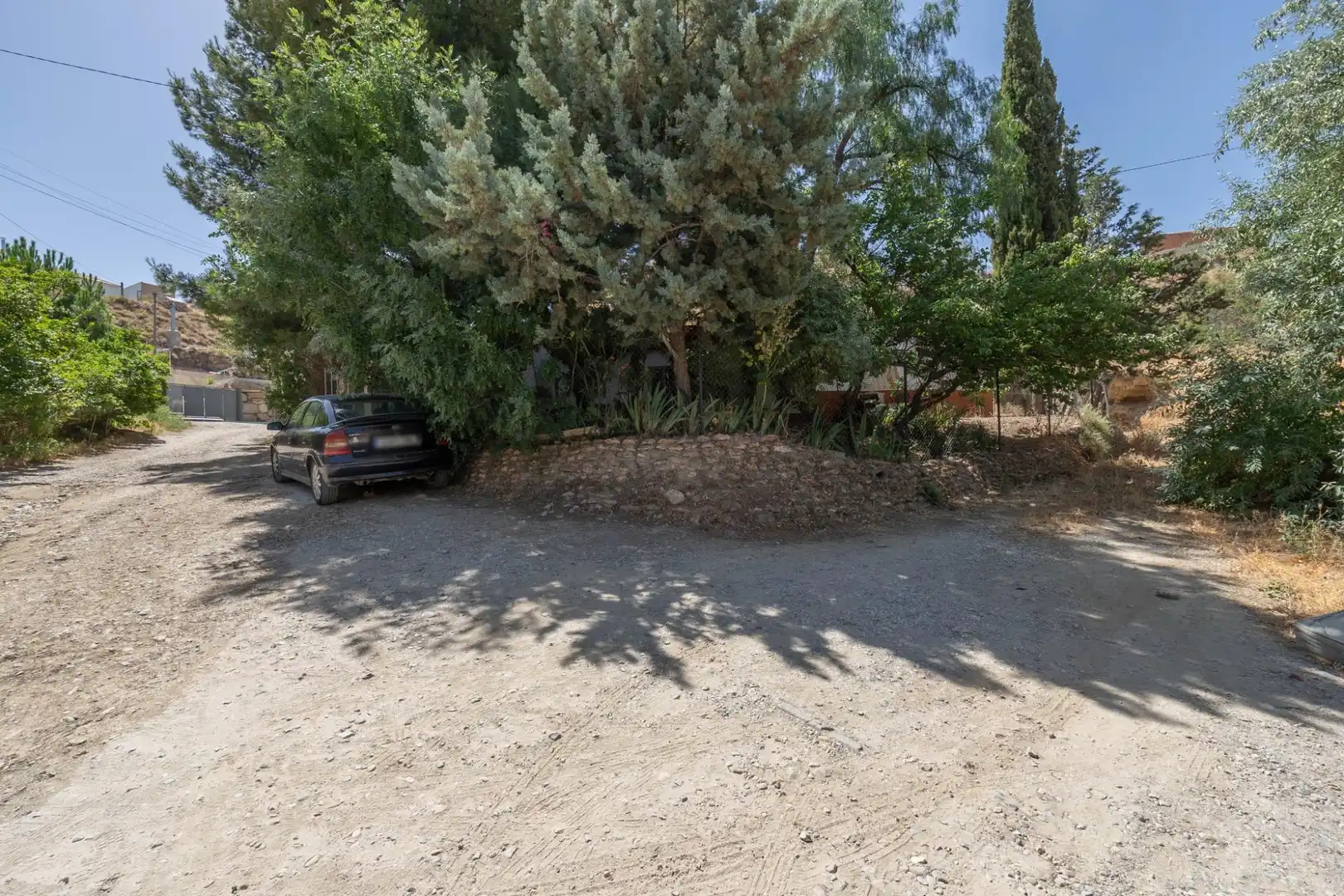 Country homes for sale in Caniles