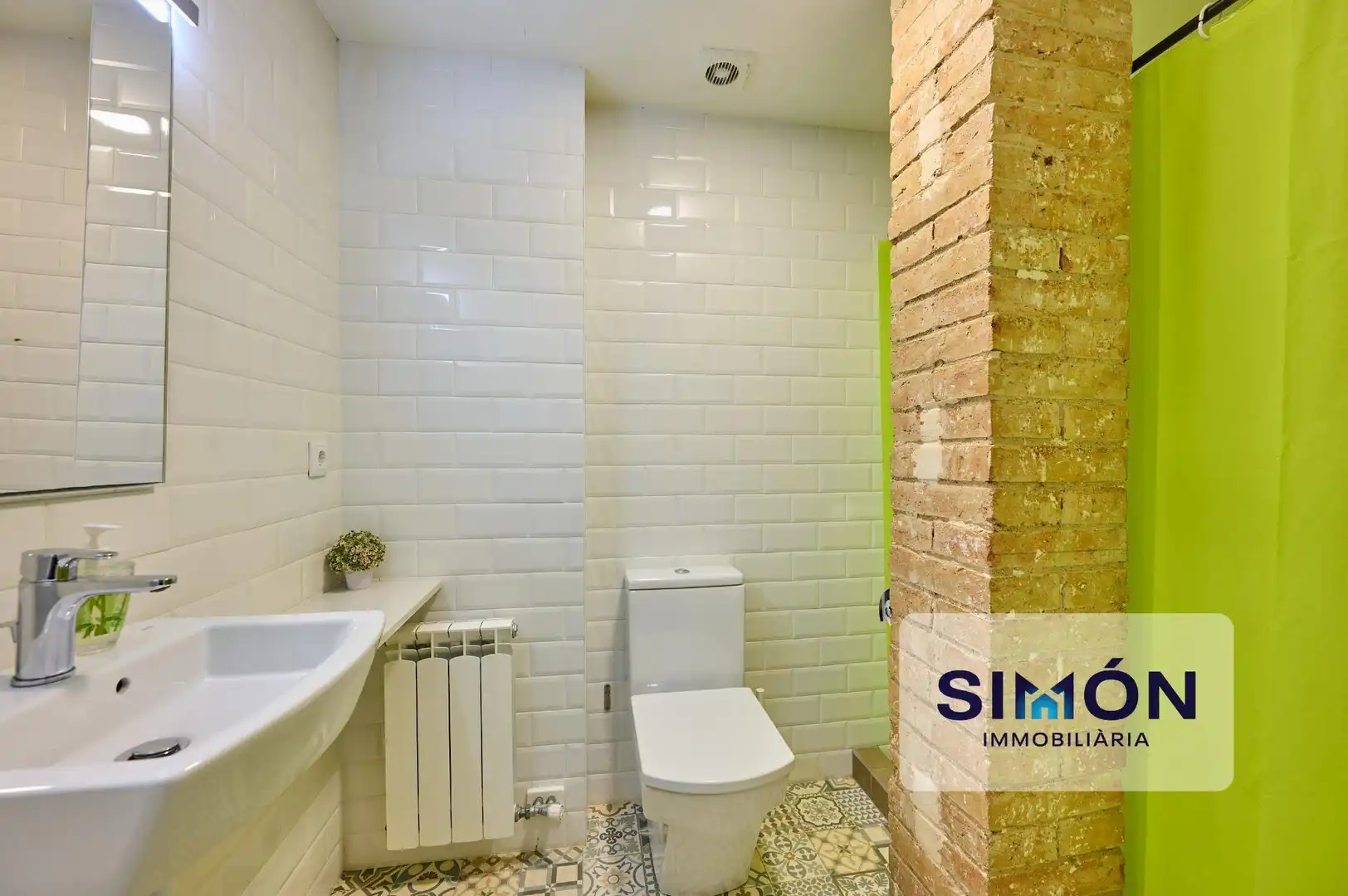 Baño de Finca rústica en venta en Casserres con Aire acondicionado, Calefacción y Terraza
