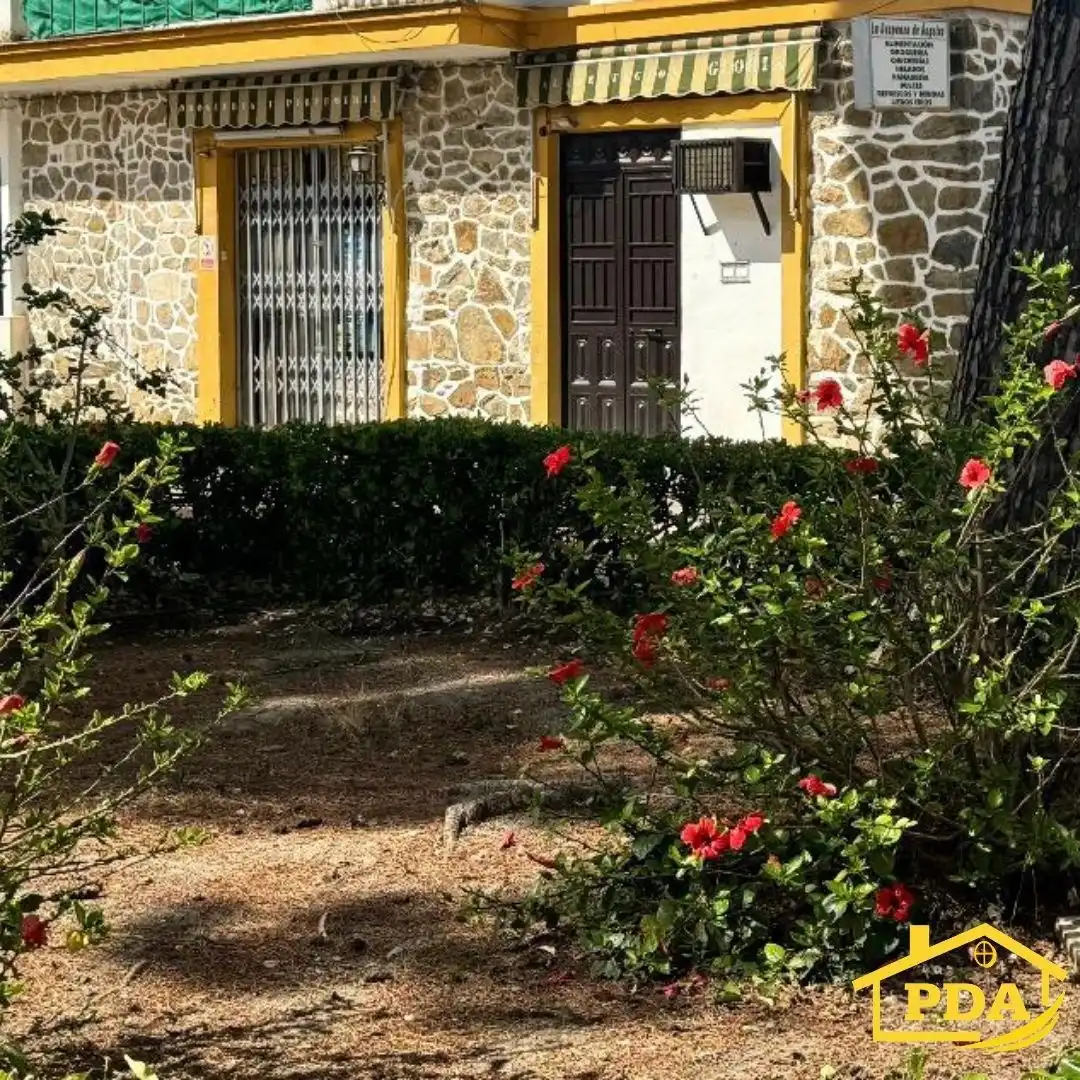 Business premises for sale in Palma del Río, imagen 2