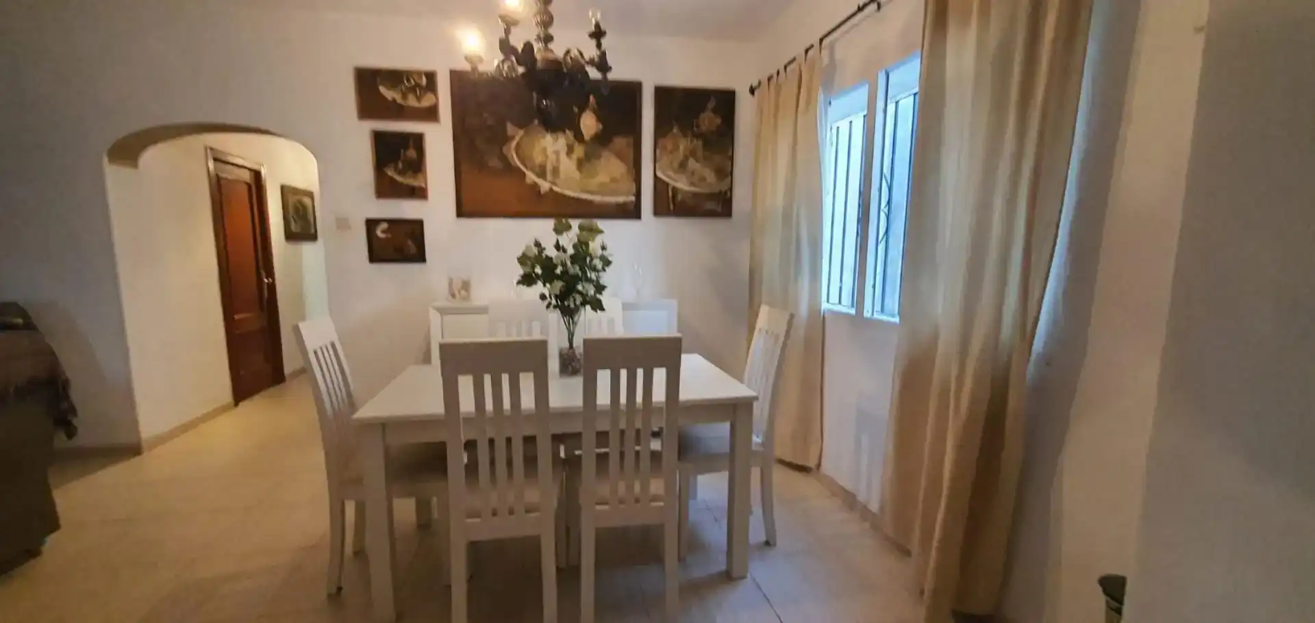 Menjador de Casa adosada per a compartir en San Roque
