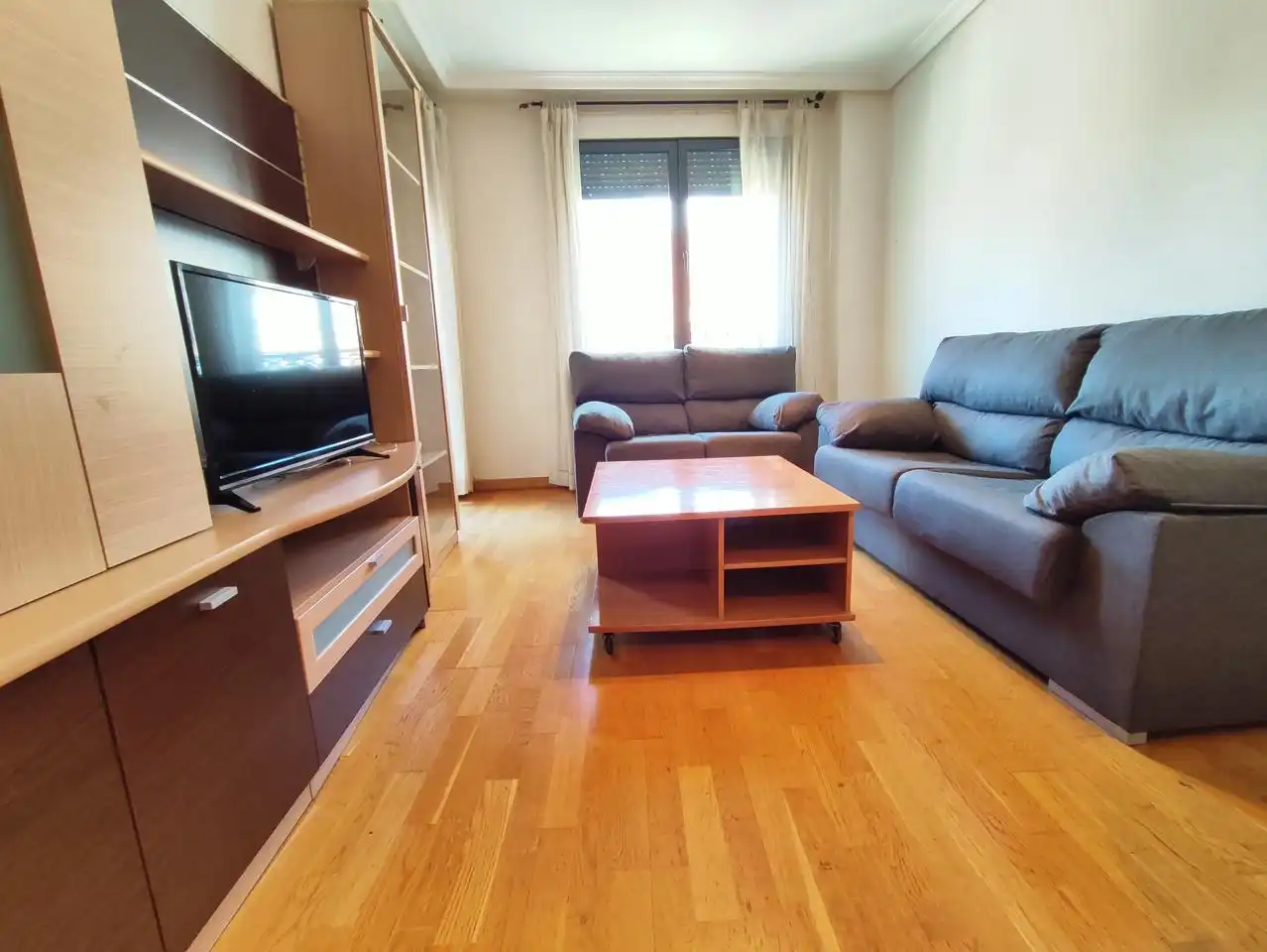 Sala de estar de Piso de alquiler en Albacete con Aire acondicionado, Calefacción y Terraza