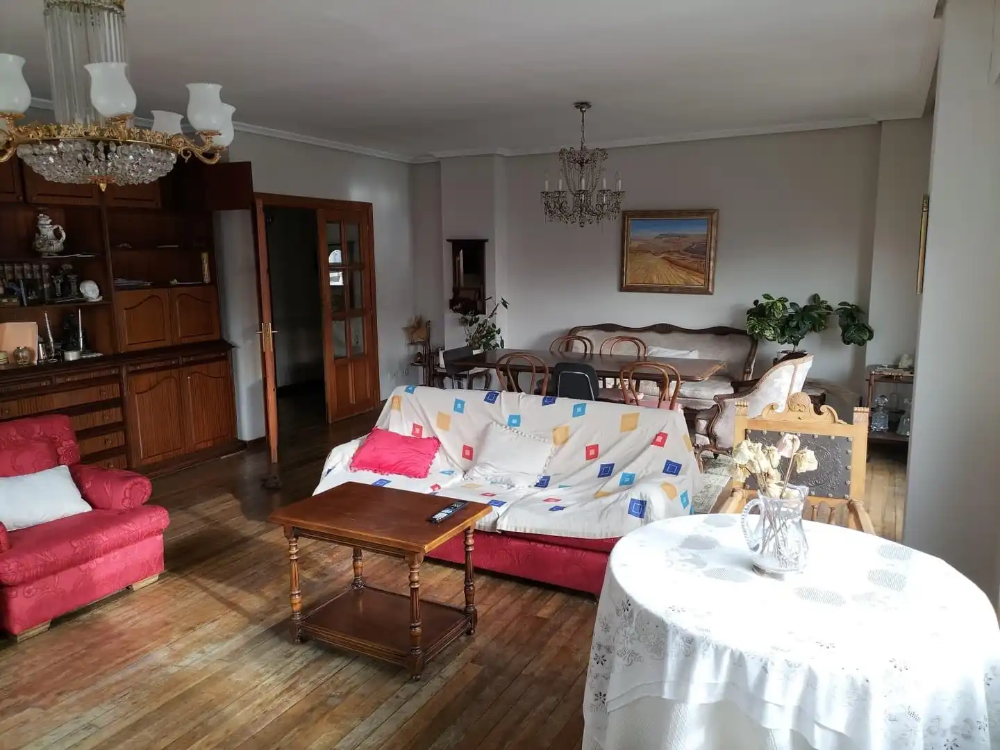 Sala de estar de Piso en venta en Palencia con Calefacción, Parquet y Balcón
