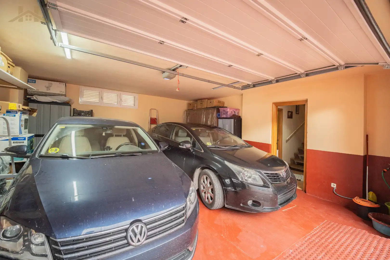Parking of Detached homes for sale in Torrejón de Ardoz  with Air Conditioner, Heating and Furnished