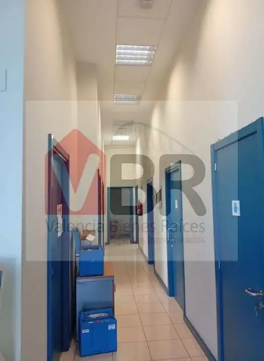 Oficina de lloguer a Calle de Botiguers, imagen 17
